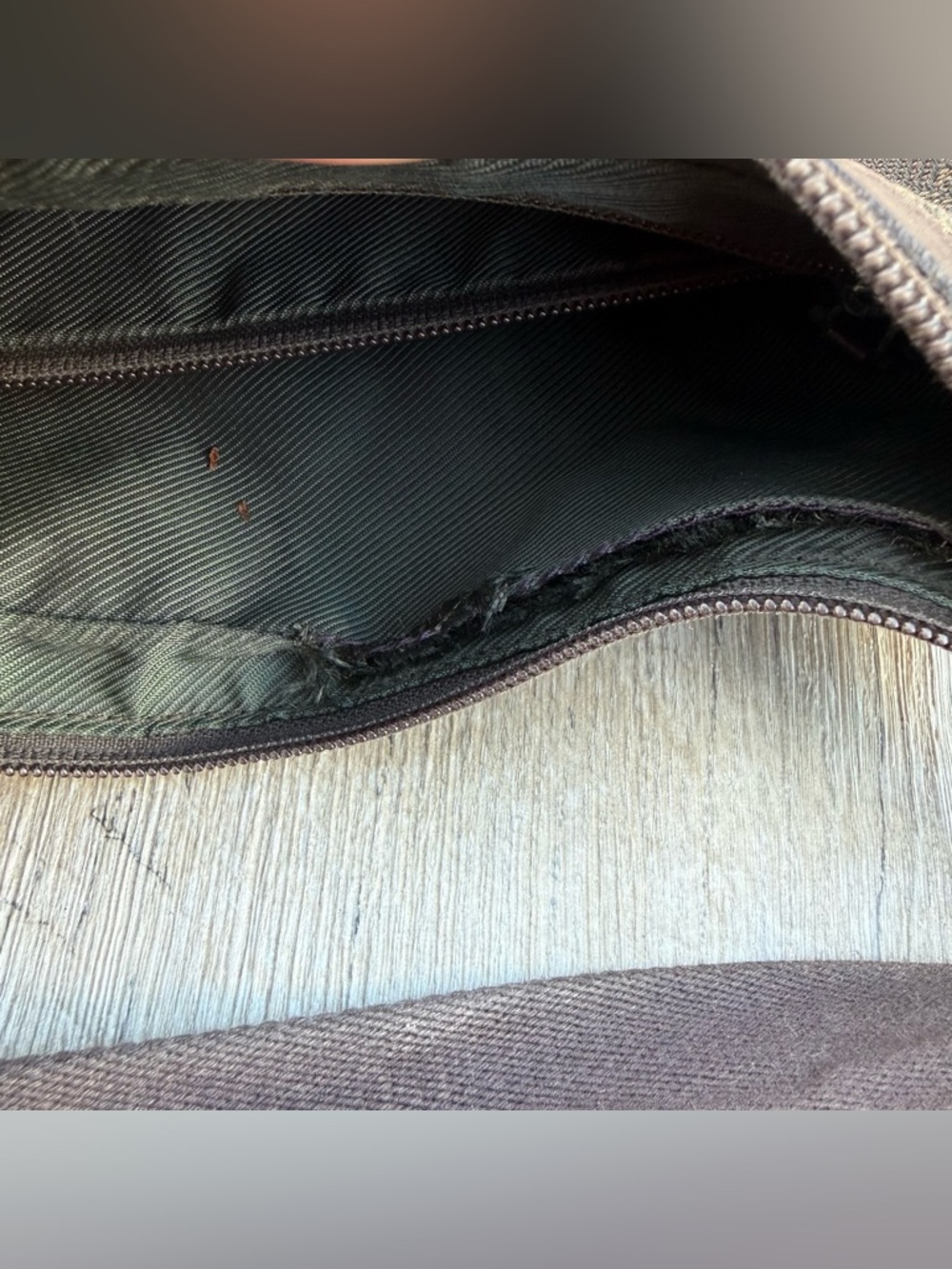 Vintage Gucci GG Canvas Monogram Messenger Bag Dark Brown Flaws** - Picture 11 of 14